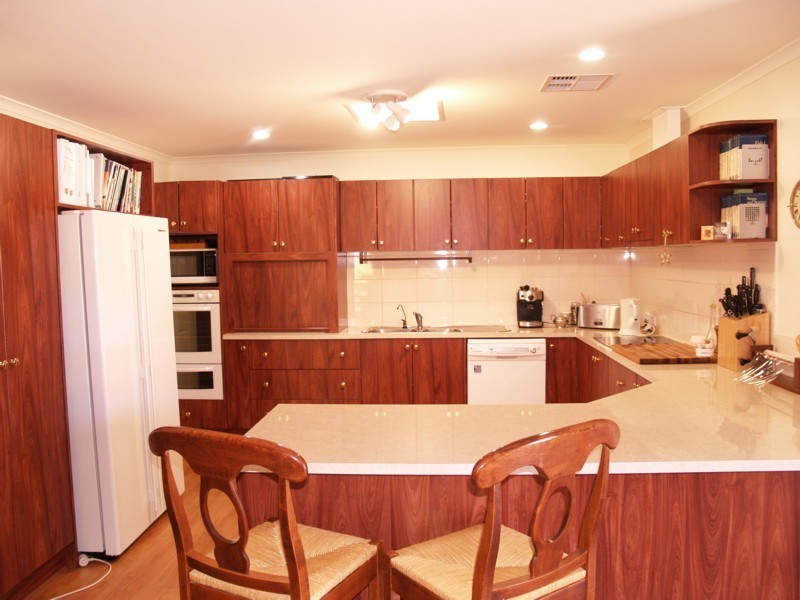 27 Tatachilla Road, Mclaren Vale SA 5171