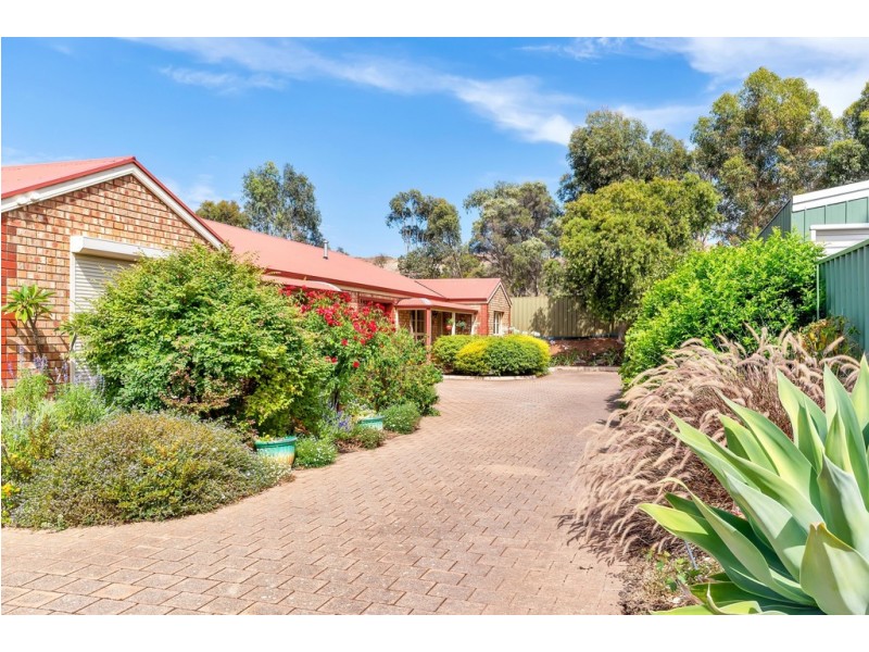 2/10 Commodore Court, Morphett Vale SA 5162