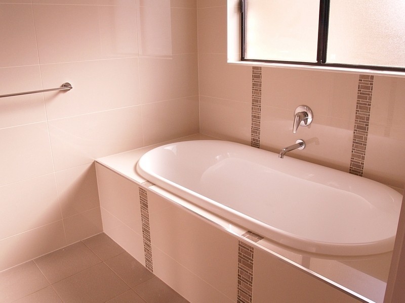 2 Golf Course Drive (off Morningside Drive), Woodcroft SA 5162
