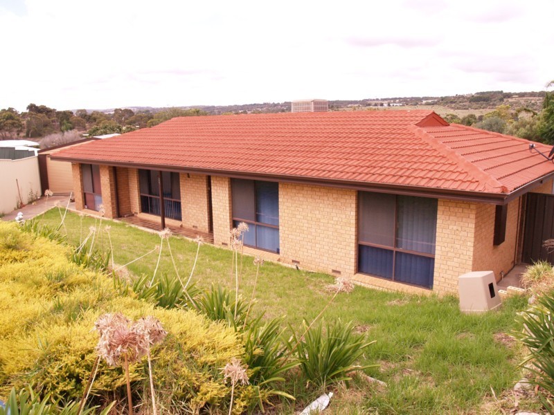 8 Cashel Court, Huntfield Heights SA 5163