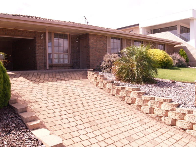 121 Murray Road, Port Noarlunga SA 5167