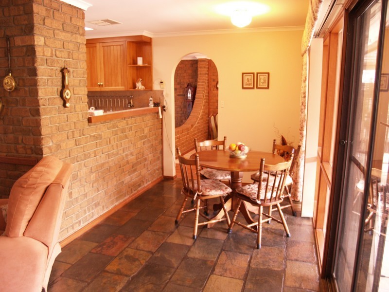 121 Murray Road, Port Noarlunga SA 5167