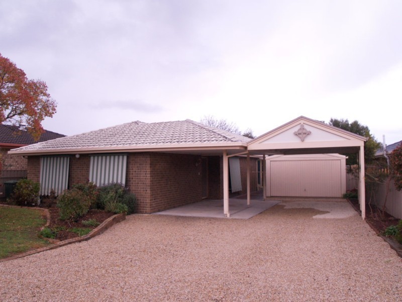 26 Champagne Crescent, Woodcroft SA 5162