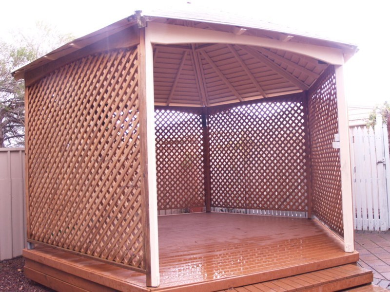 26 Champagne Crescent, Woodcroft SA 5162