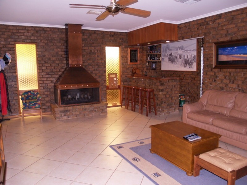 10 Gifford Terrace, Seaford SA 5169