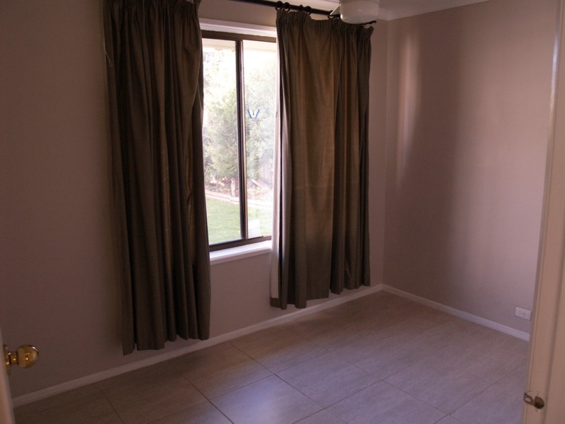 5 Mallard Crescent, Seaford Rise SA 5169