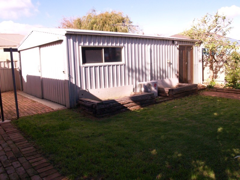 5 Mallard Crescent, Seaford Rise SA 5169