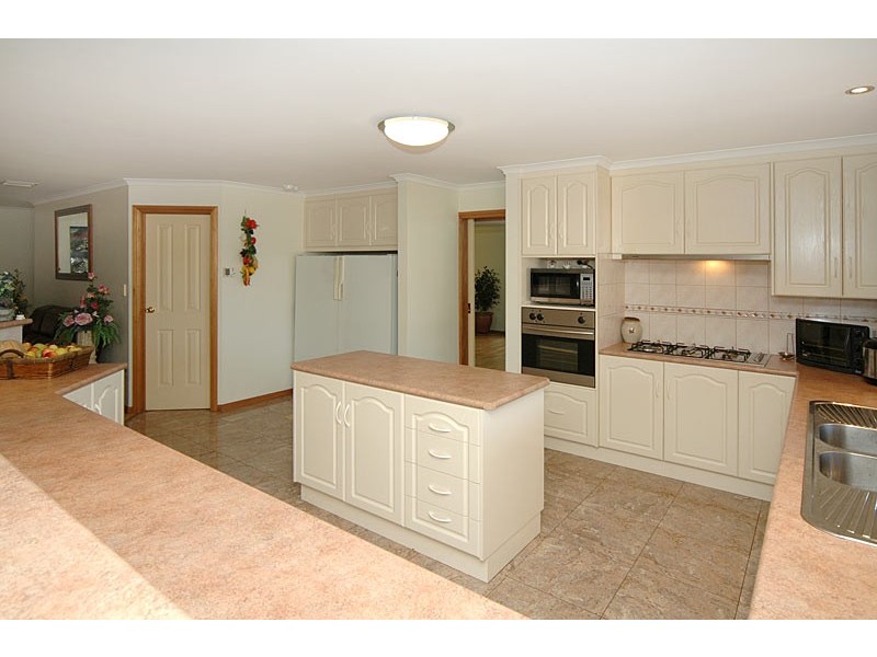 9 Naley Court, Noarlunga Downs SA 5168