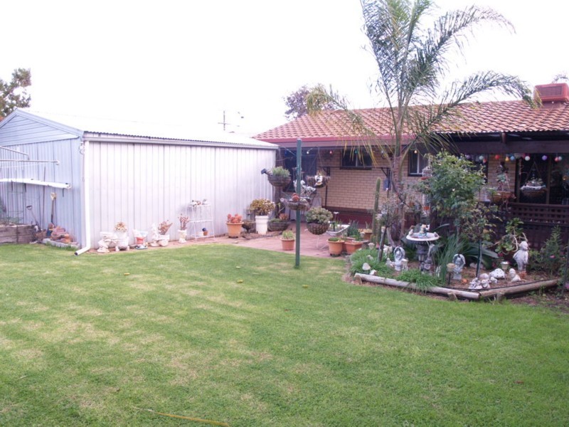 10 Holman Road, Christie Downs SA 5164