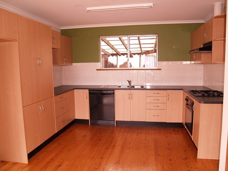 36 Grand Central Avenue, Hallett Cove SA 5158