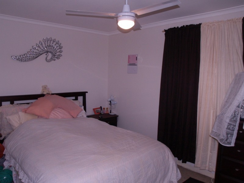 13 Manunda Way, Hallett Cove SA 5158