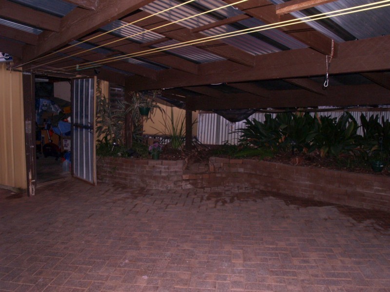 13 Manunda Way, Hallett Cove SA 5158