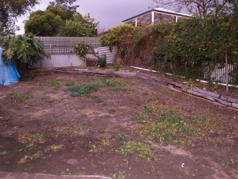 13 Manunda Way, Hallett Cove SA 5158