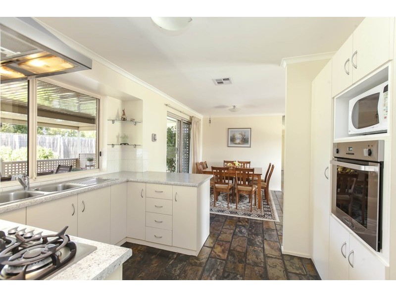 37 Devonshire Crescent, Old Reynella SA 5161