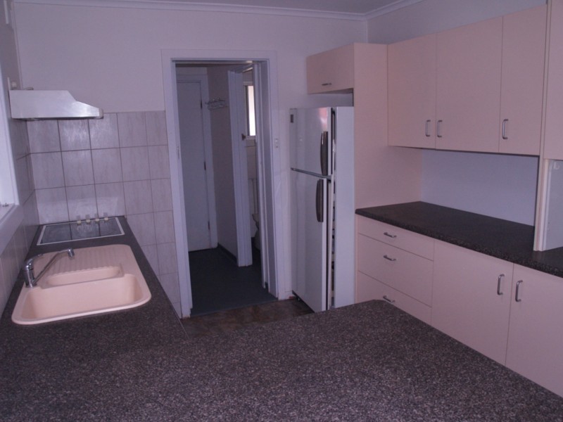 9 Adrian Street, Christie Downs SA 5164