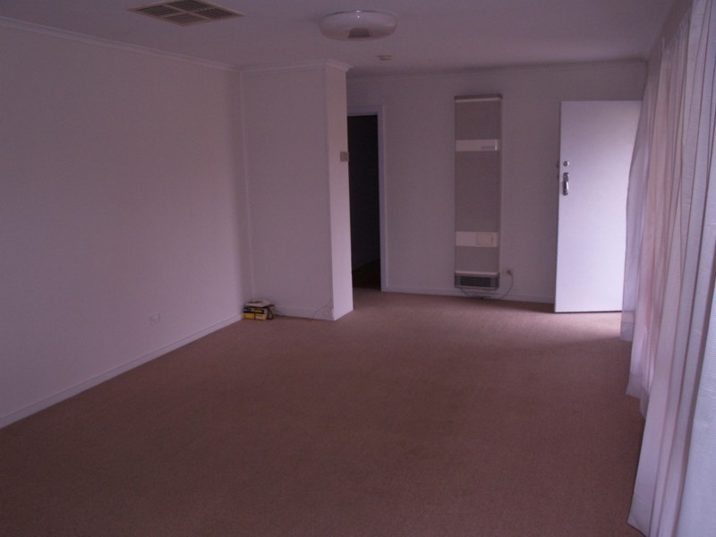 9 Adrian Street, Christie Downs SA 5164