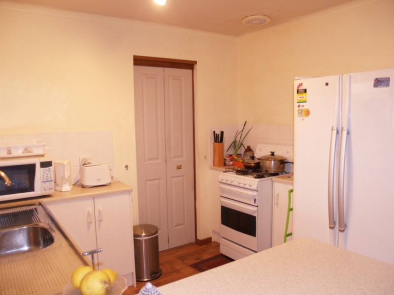 17 Manooka Road, Morphett Vale SA 5162