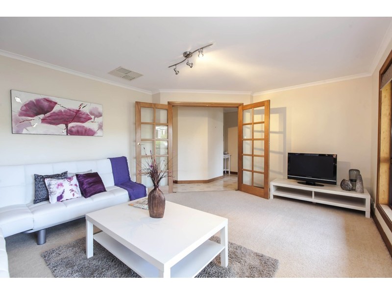 6 Piaffe Lane, Woodcroft SA 5162