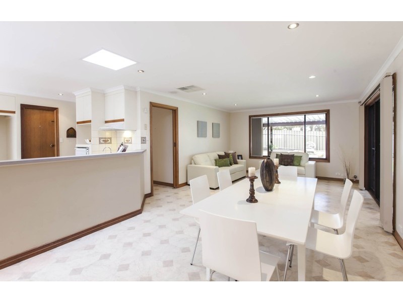 6 Piaffe Lane, Woodcroft SA 5162