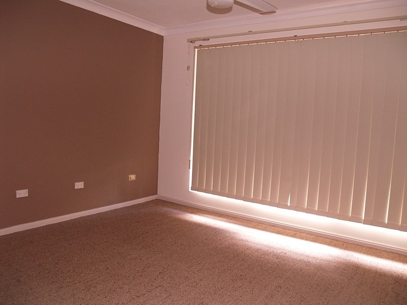 32 Booth Street, Happy Valley SA 5159