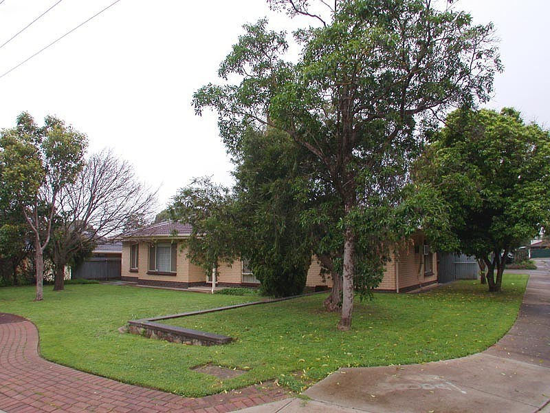 17 Blackwood Crescent, Morphett Vale SA 5162