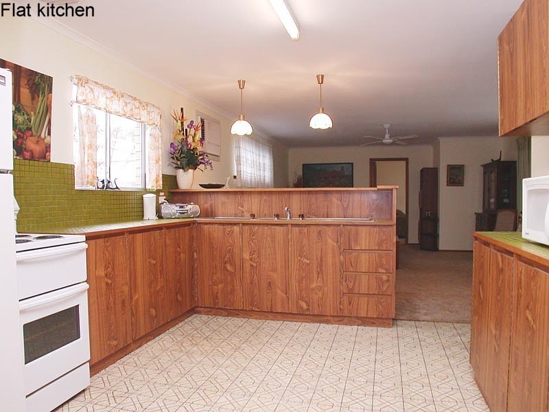 17 Blackwood Crescent, Morphett Vale SA 5162