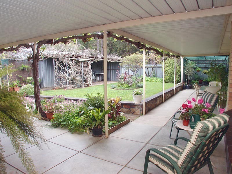 17 Blackwood Crescent, Morphett Vale SA 5162