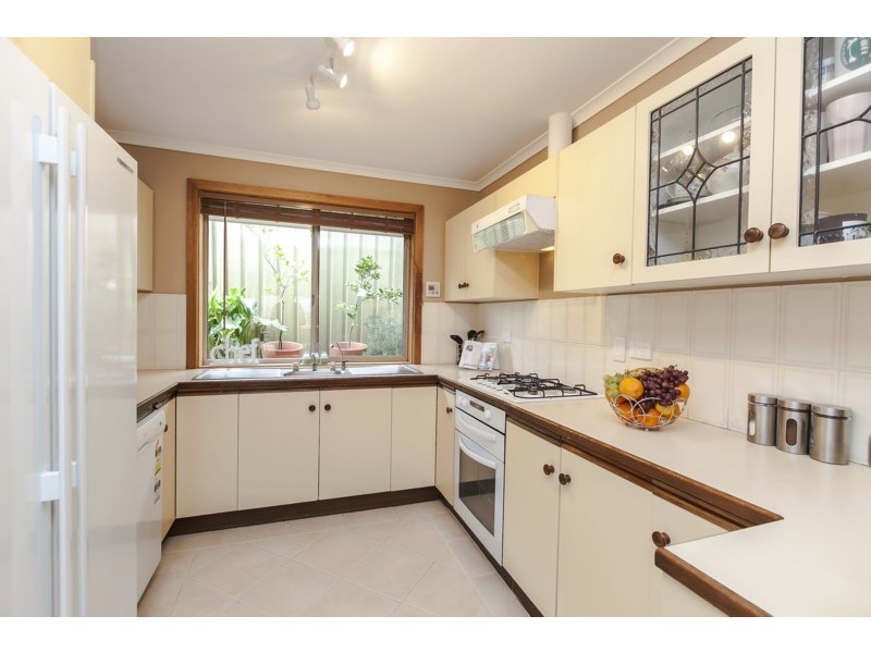 15 Equestrian Drive, Woodcroft SA 5162