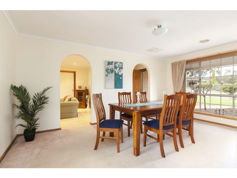 15 Equestrian Drive, Woodcroft SA 5162