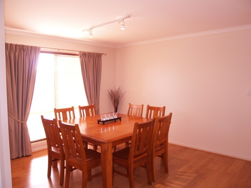 6 Urchin Crescent, Aldinga Beach SA 5173