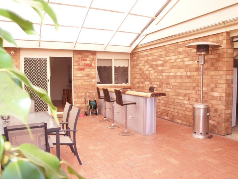 6 Urchin Crescent, Aldinga Beach SA 5173