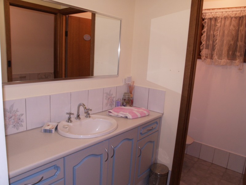 31 Dressage Avenue, Woodcroft SA 5162