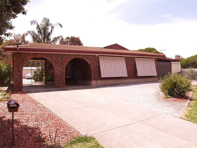 67 Conington Crescent, Morphett Vale SA 5162
