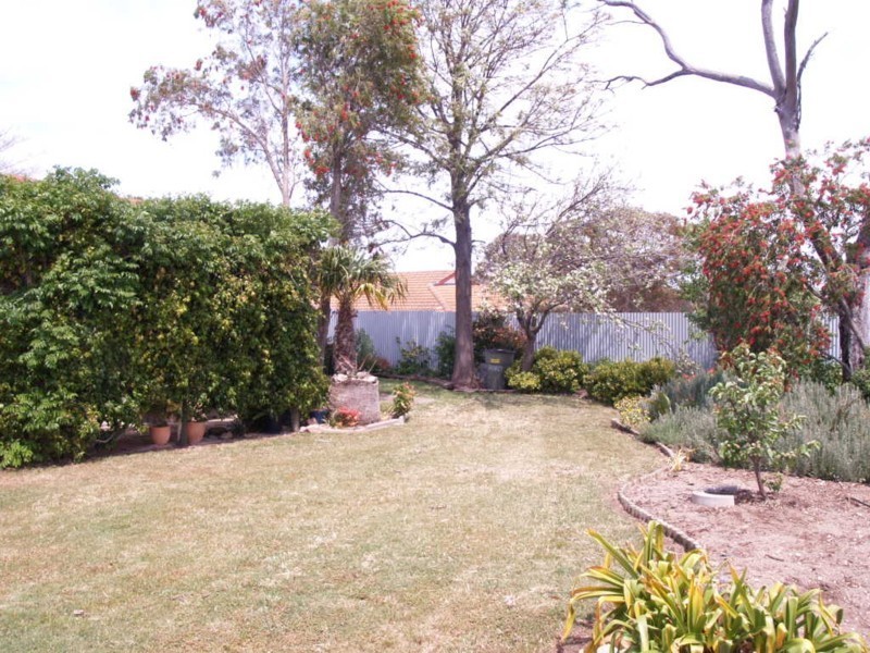 41 Amsterdam Road, Hackham West SA 5163