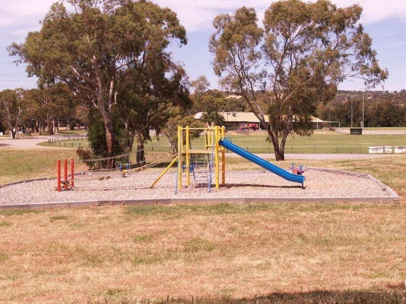 3/3 Paramount Avenue, Hackham SA 5163