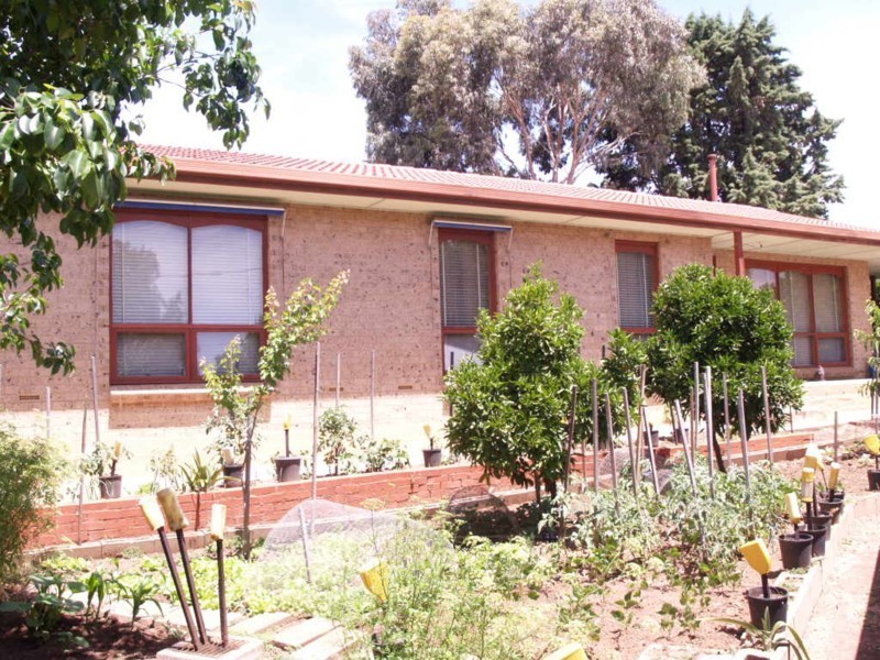 12 Graham Road, Darlington SA 5047