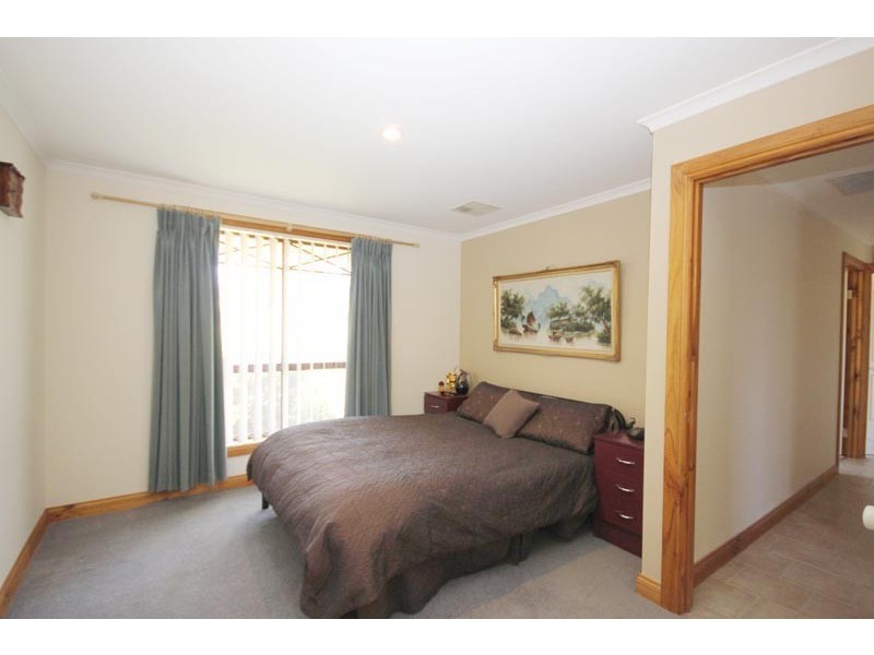 61A Seacombe Road, Seacombe Gardens SA 5047