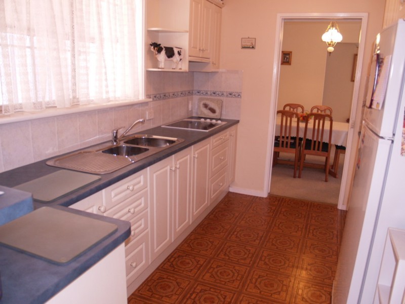 36 Parklands Crescent, Reynella SA 5161