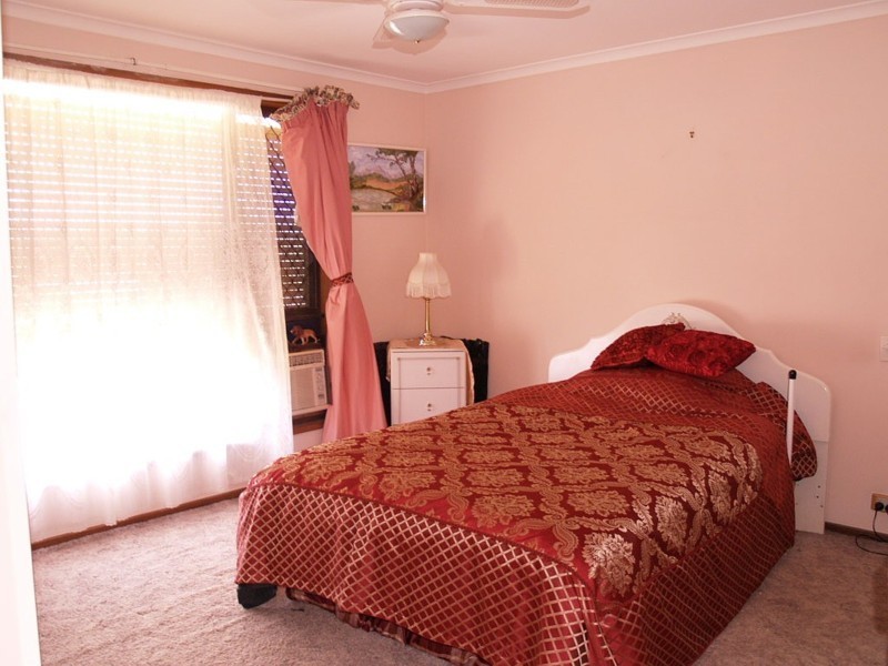 18 Ormiston Road, Morphett Vale SA 5162