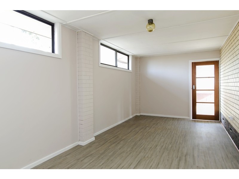 25 Lancing Court, Huntfield Heights SA 5163