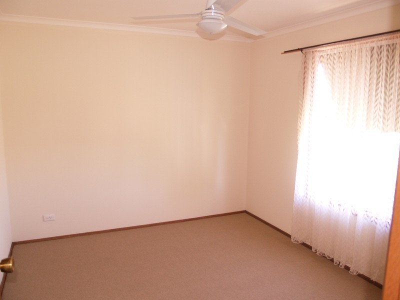 32 Oakley Crescent, Aldinga Beach SA 5173