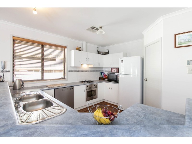 78 Jimmy Watson Drive, Woodcroft SA 5162