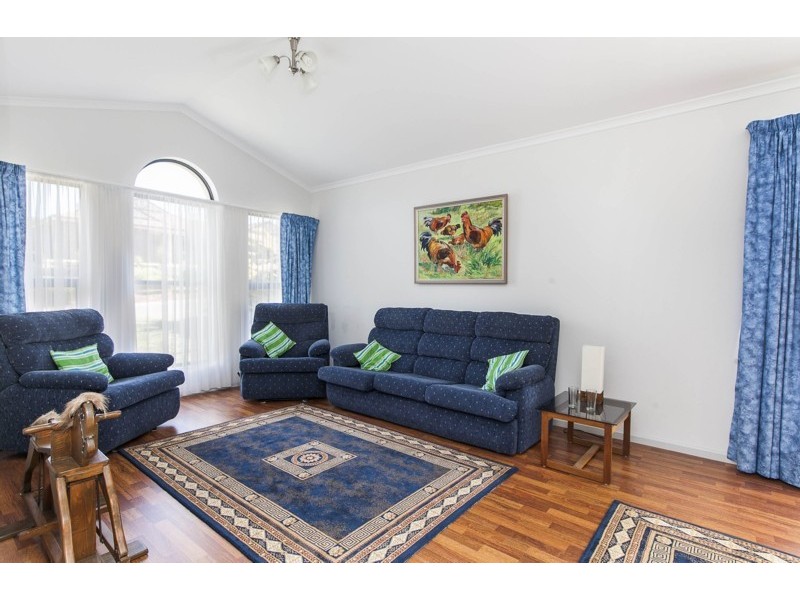 78 Jimmy Watson Drive, Woodcroft SA 5162