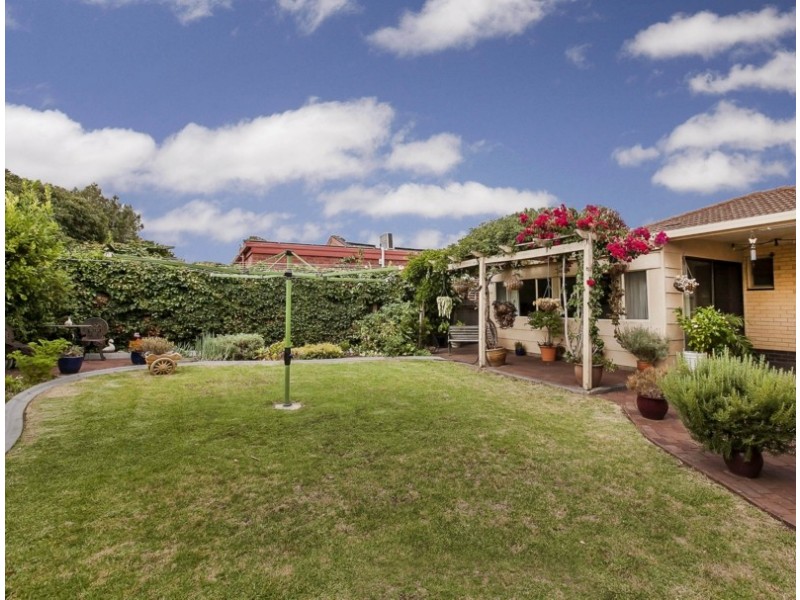 40 Salisbury Avenue, Morphett Vale SA 5162