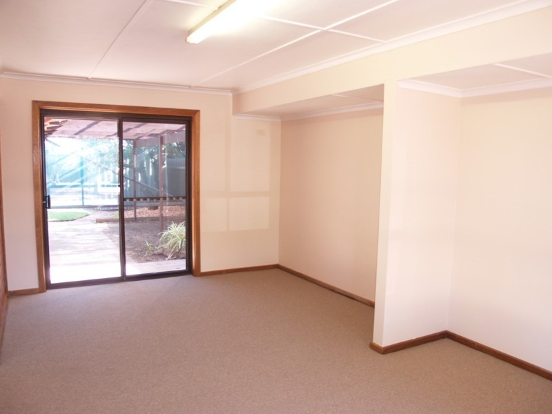 6 Sampson Crescent (Carew’s Fields), Old Reynella SA 5161