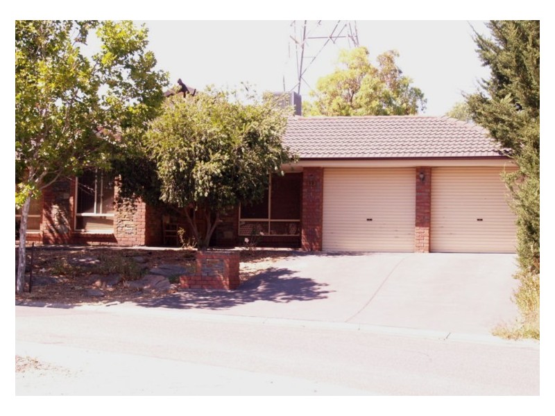 12 Zoran Court, Woodcroft SA 5162