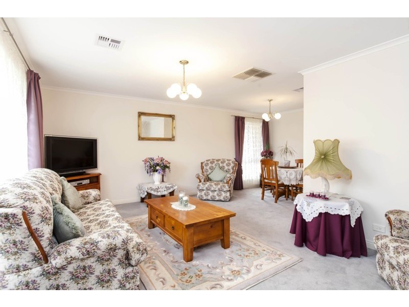 5 Arabian Drive, Woodcroft SA 5162