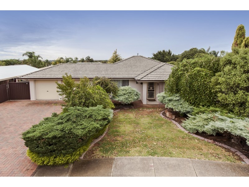 5 Arabian Drive, Woodcroft SA 5162
