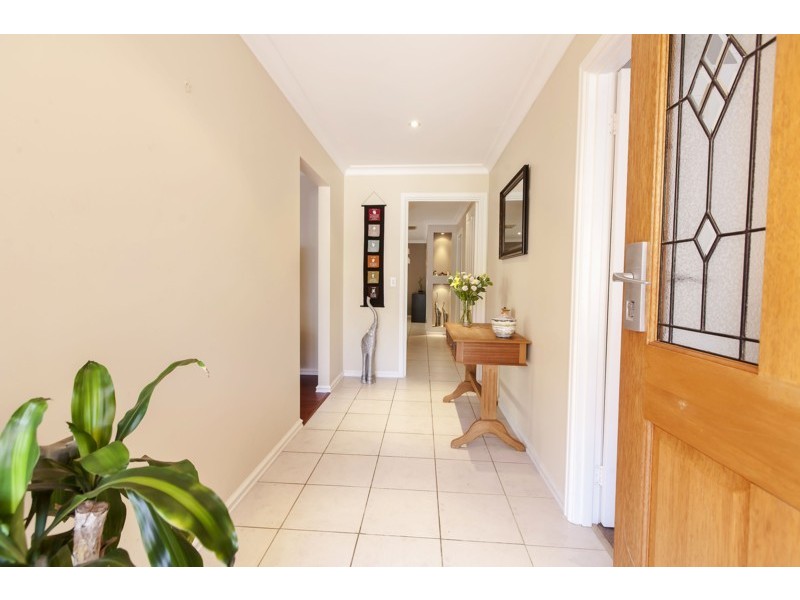 6 Elmwood Court, Onkaparinga Hills SA 5163