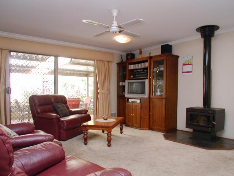 74 Spriggs Road, Onkaparinga Hills SA 5163